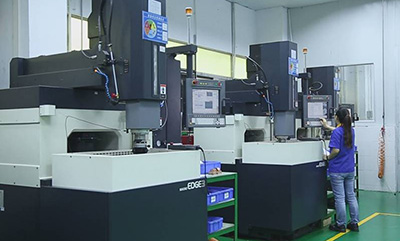 5 MAKINO  EDGE3 on Duty