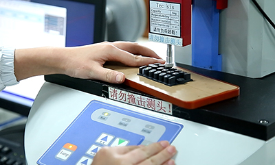 Face-travel Measurement for Keypad